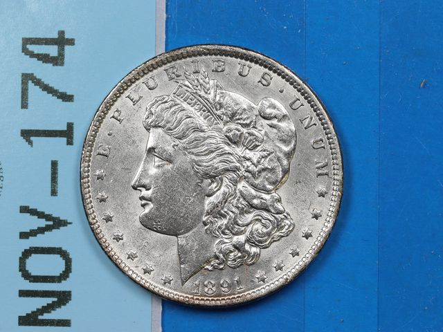 Lot 108-174 - 1891 $1 MORGAN SILVER DOLLAR EARLY US TYPE COIN