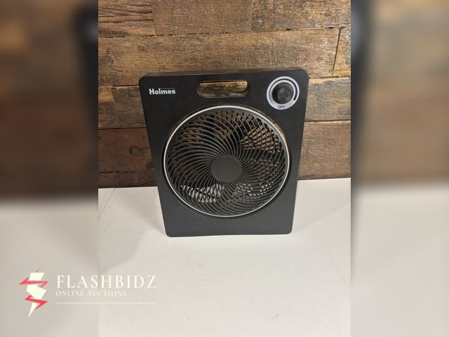 Lot 109-115 - Holmes Black Box Fan – Compact &amp; Portable