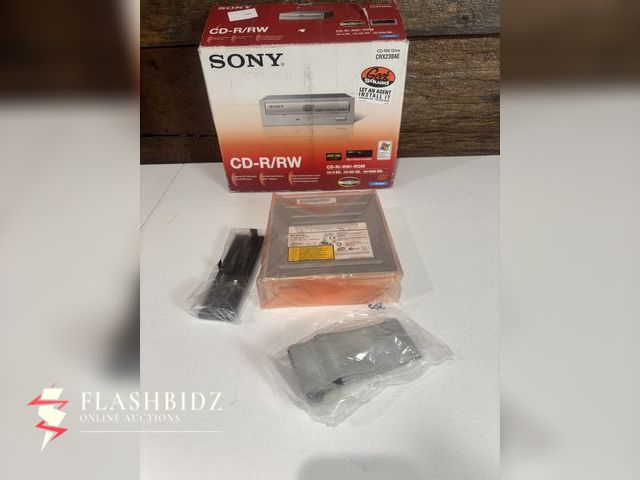 Lot 109-46 - Sony CD-RW Drive CRX230AE – New in Box with Accessories