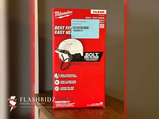 Lot 109-22-000049 - Milwaukee BOLT Eye Visor – Clear Safety Helmet Attachment (48-73-1410)
