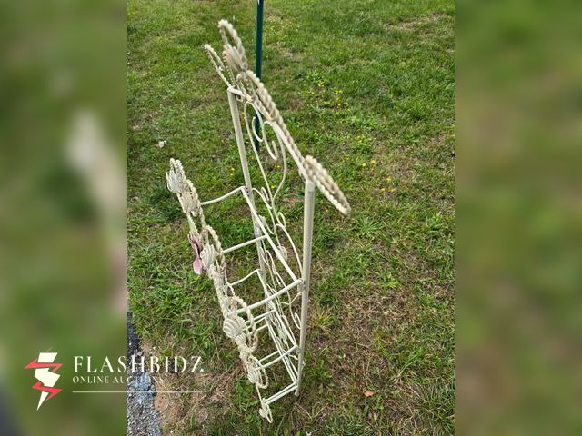 Lot 109-67 - Vintage Wrought Iron Floral Plant Stand