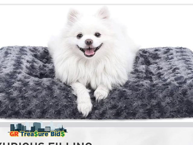 Lot 111-52465 - New KSIIA Washable Dog Bed Deluxe Plush Dog Crate Beds Comfy Kennel Pad Anti-Slip Pet Sleeping Mat f...