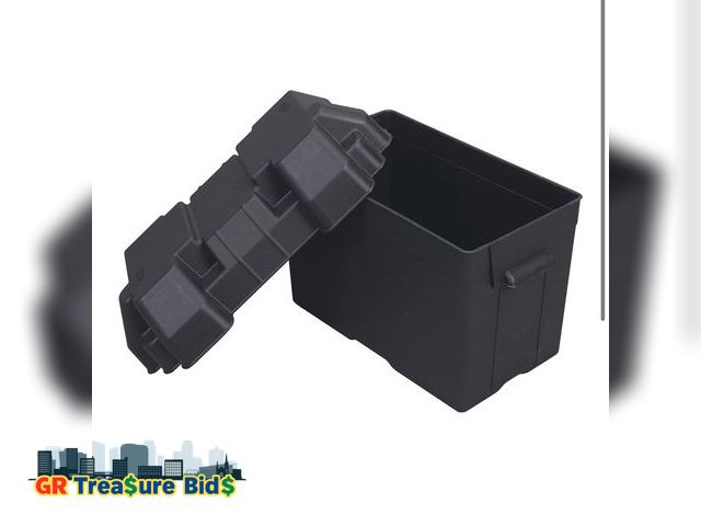 Lot 111-13730 - Moeller Marine Injection-Molded Marine Battery Box (One 27, 30 or 31-Series Battery, 13.44" x 7.75" ...