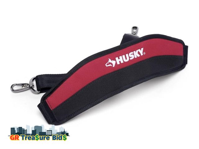 Lot 111-7262 - Husky 40 in. to 56 in. 600 Denier Padded Shoulder Strap