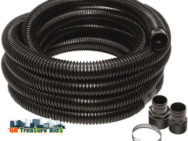 Lot 111-13261 - Everbilt 1-1/4 in. x 24 ft. Sump Pump Discharge Hose Kit