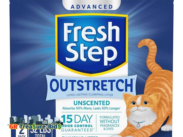 Lot 111-16575 - Fresh Step Outstretch Advanced Long Lasting Clumping Litter Simply Unscented, Activated Charcoal Lit...