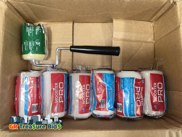 Lot 111-99059 - Wooster Pro 7-Pack Paint Roller Covers with Mini Foam Roller &amp; Handle

Description:
This lot inc...