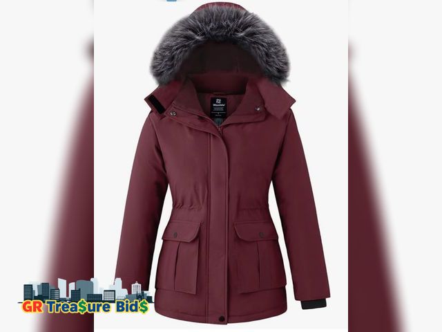 Lot 111-73627 - New wantdo Women's Winter Coats Warm Thicken Puffer Parka Jacket with Hood 5XL