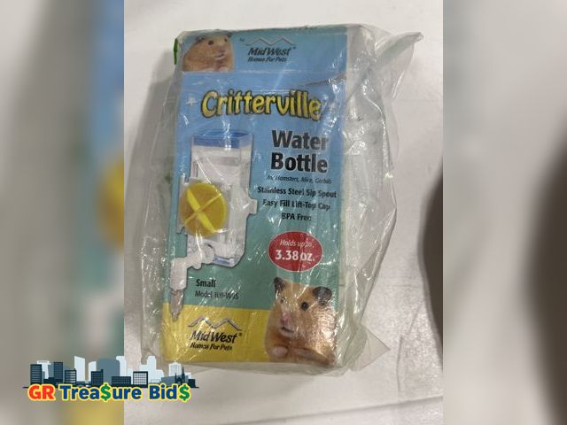 Lot 111-75109 - New MidWest Homes for Pets Large Animal Water Bottle | Ideal for Hamsters, Mice, Guinea Pigs &amp; R...