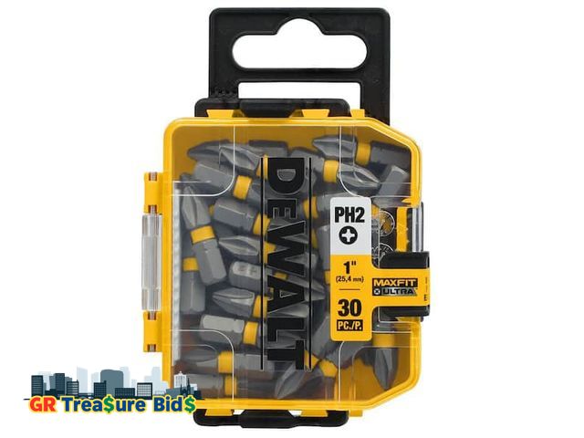 Lot 111-17351 - DEWALT MAXFIT Ultra Phillips 2 Steel Screwdriving Bit Set (30-Pack)