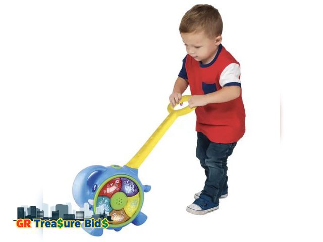 Lot 111-52440 - Baby push toy ages 12+ months