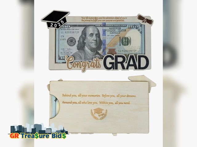 Lot 111-31497 - New JULEASEL Graduation Money Holder 2024 Graduation Gifts, Wooden Graduation Money Cards Holder, Cl...