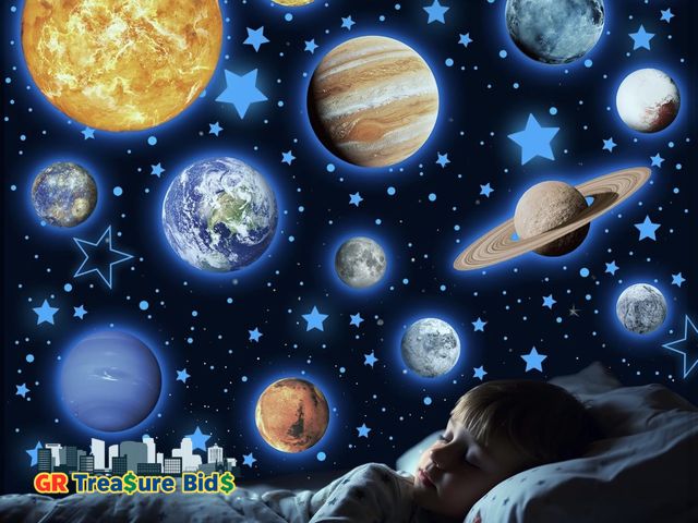 Lot 111-89056 - New Solar System Wall Decals Glow in The Dark Stars 780 PCS, Glowing Planets Stickers for Ceiling, N...