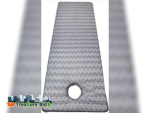 Lot 111-52415 - New B,R70x190cm,Mswborml Comfortable Massage Bed Mattress Pad with Breathe Hole, 6cm Thick Memory Fo...