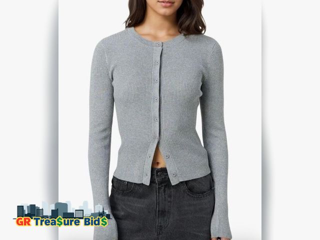 Lot 111-70013 - New Cioatin Women Long Sleeve Button Up Ribbed Knit Crop Cardigan Y2K Slim Fit Round Neck Sweater Ts...