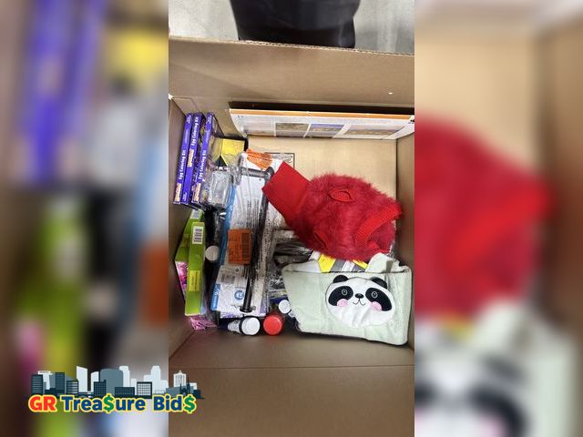 Lot 111-01122 - Mixed GENERAL MERCHANDISE full Medium box
