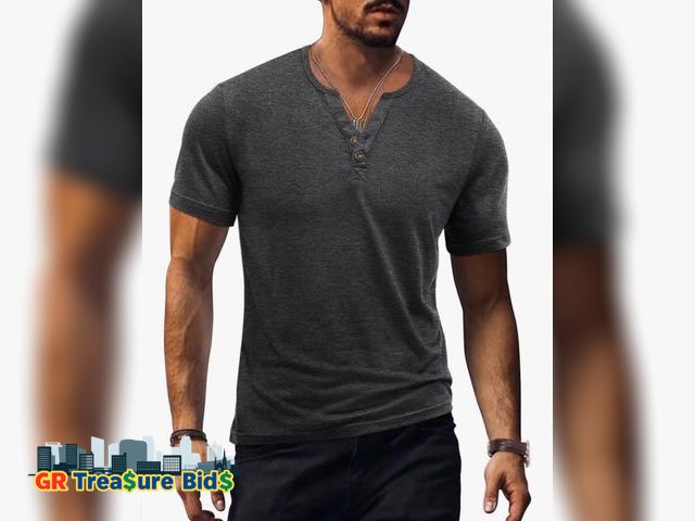 Lot 111-86983 - New Men's Short Sleeve Henley Shirts Summer Henley T-Shirts V Neck Fashion Casual Basic Tops(XXL)