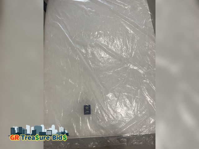 Lot 111-66452 - New Queen Size Bed Serta Paxton 6”x60”x80” Queen