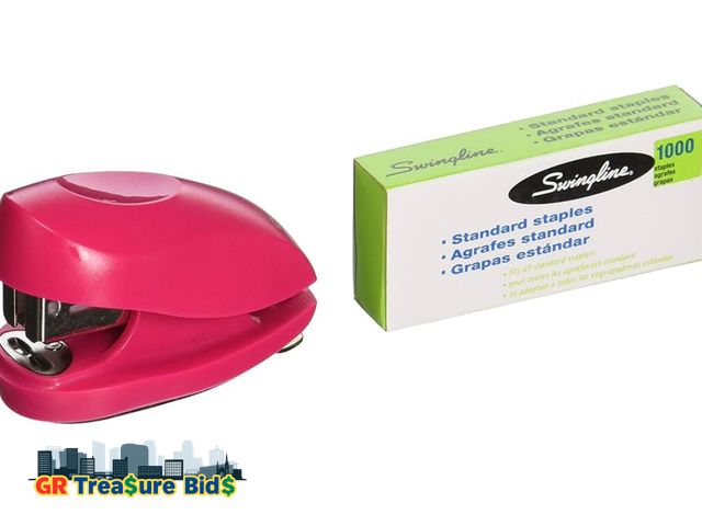 Lot 111-72778 - Light Pink Swingline(R) Tot Stapler, Assorted Colors