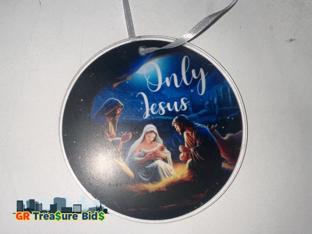 Lot 111-84932 - New 1Pcs 3.54 Inch Jesus Birth Acrylic Christmas Ornaments 2024, Round Personalized Hanging Ornament...