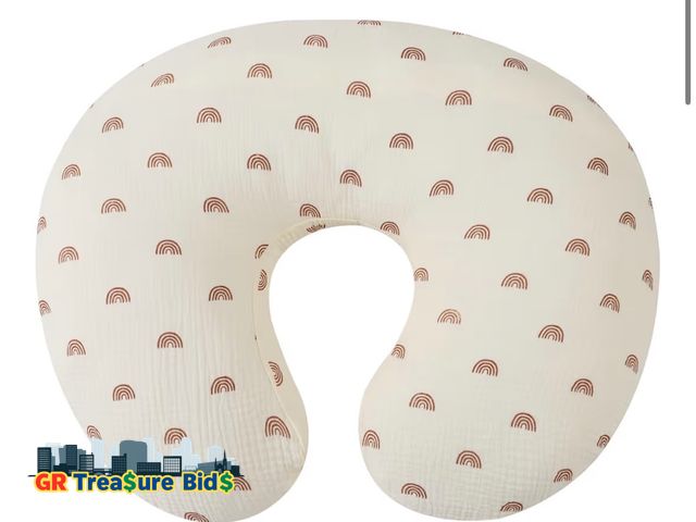 Lot 111-67722 - New Onacosht Muslin Nursing Pillow Cover Soft 100% Cotton Feeding Pillow Slipcover Fits Standard Inf...