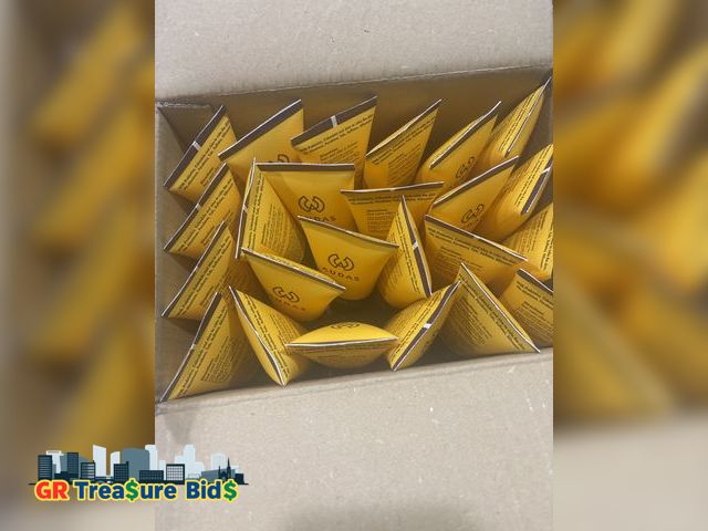 Lot 111-8121 - One box  New - - Anti chafing cooling GEL AUDAS , 24 pieces in on box cool. Anti chafing cooking gel...