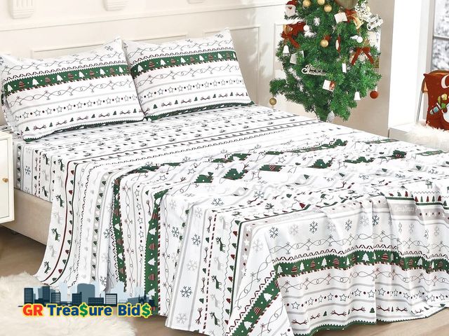 Lot 111-53086 - New Christmas Sheet Set King Size - Snowflake Christmas Tree Green White 4 Piece Bed Sheet Set, Micr...