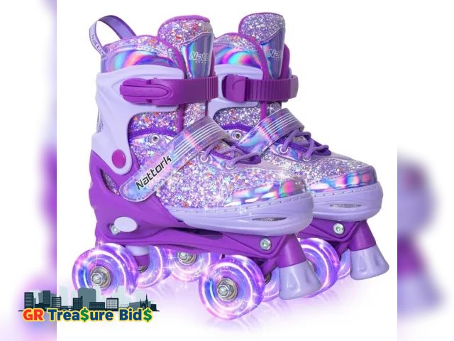 Lot 111-50280 - New Kids Roller Skates for Girls Boys 4 Size Adjustable Ages 3-5 5-8 6-12 Quad Rollerskates with Lig...