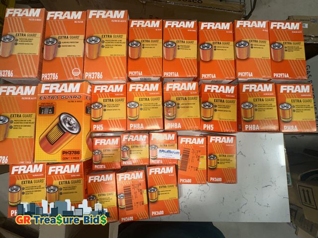 Lot 111-21749 - Lot of FRAM Extra Guard Oil Filters – Mixed Models for Automotive Use