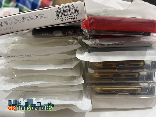 Lot 111-13365 - Lot of 18 cases for iphones 12,13,11 and etc…