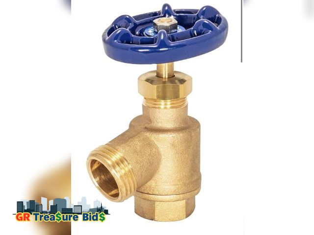 Lot 111-4526 - Eastman Bent Nose Garden Hose Valve, 1/2 Inch FIP x 1/2 Inch MHT, Brass Plumbing Fitting, 20251