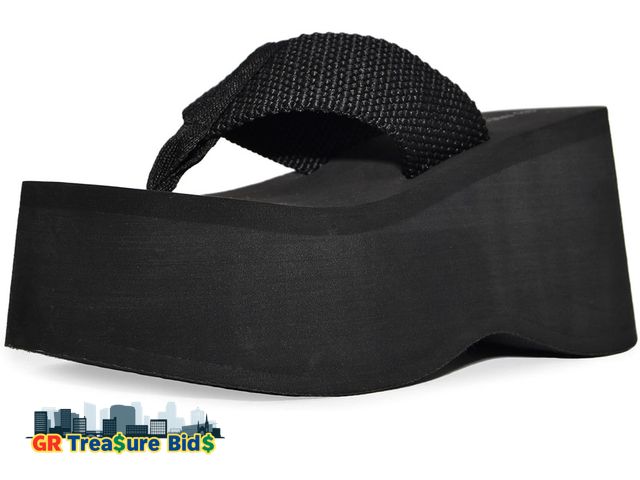 Lot 111-52520 - New Womens Heat High Platform Wedge Flip Flop Sandals size 7-8