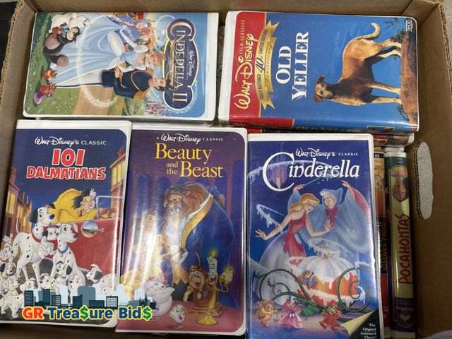 Lot 111-83036 - Other Vintage Disney VHS Movie Collection (Classic Set)