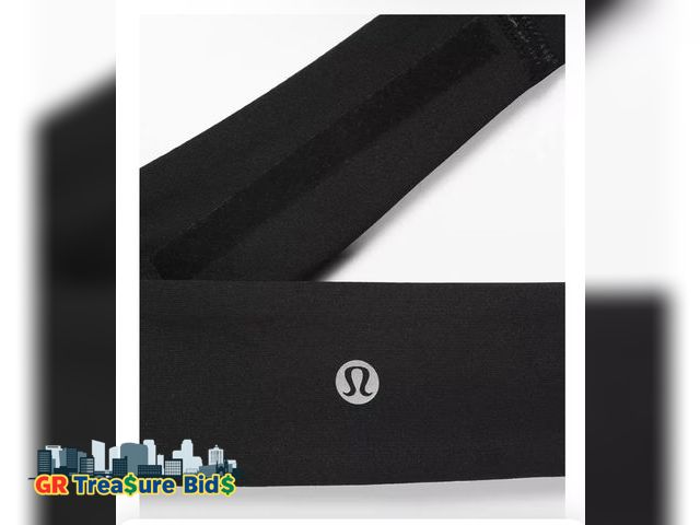 Lot 111-83457 - 2 New lot of 2 Lululemon Fly Away Tamer Headband (Black)