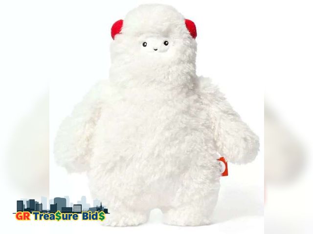Lot 111-52286 - New GiggleScape Yeti with Ear Muffs 14-Inch Plush