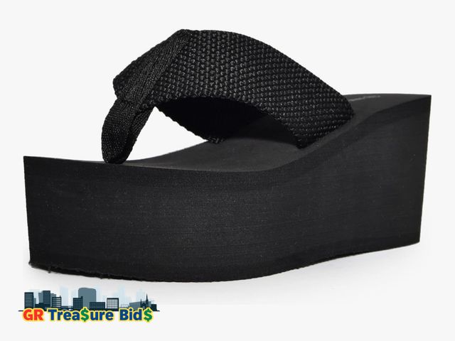 Lot 111-35899 - New Womens Heat High Platform Wedge Flip Flop Sandals size 5-6