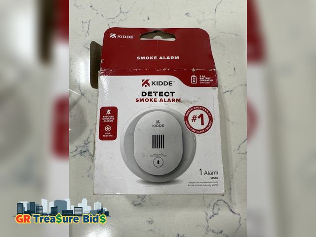 Lot 111-84156 - Kidde, 10SDR, Smoke Detector, 4-Inch Compact, AA Battery Powered