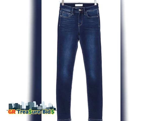 Lot 111-50230 - New Girls skinny jeans , mod rise fit stretch denim adjustable waistband size XL (14/16)