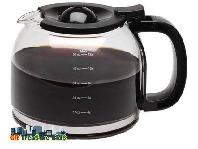 Lot 111-980854 - Capresso 4424.01 12 Cup Glass Replacement Carafe for 424, Black