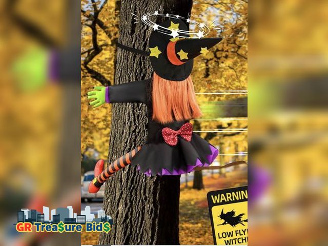 Lot 111-51280 - New Halloween Decorations Outdoor Crashing Witch: 44'' Flying Crashed Witches Hanging into Tree - Ha...