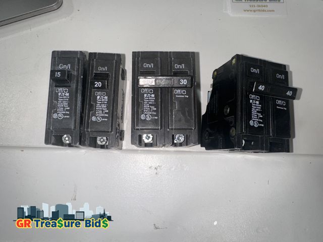 Lot 111-26340 - circuit breakers
This lot includes a selection of common household circuit breakers, perfect for rep...