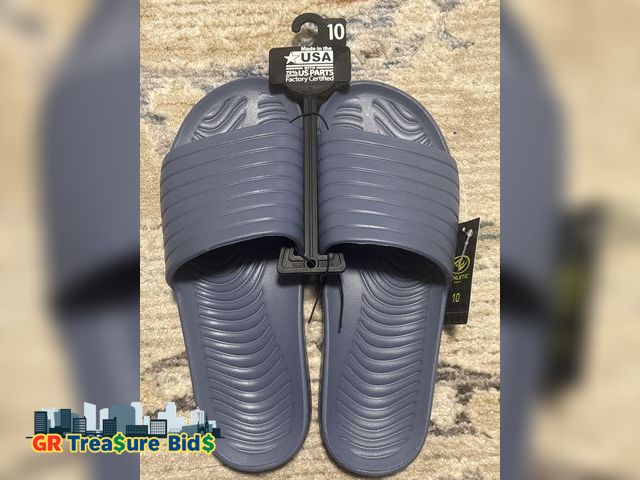 Lot 111-52789 - New Adult Shower Slide Sandal size 10 gray color