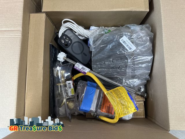 Lot 111-5262 - Mixed GENERAL MERCHANDISE full Medium box