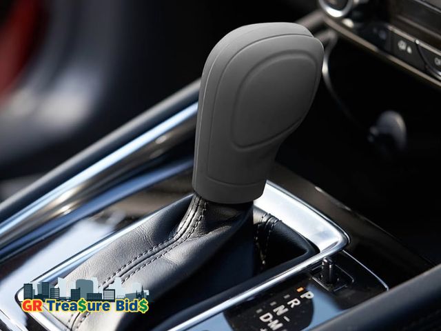 Lot 111-2463 - New Car Gear Shift Knob Cover, Car Shifter Cover, Anti-Slip Auto Knob Gear Stick Protector, Automoti...