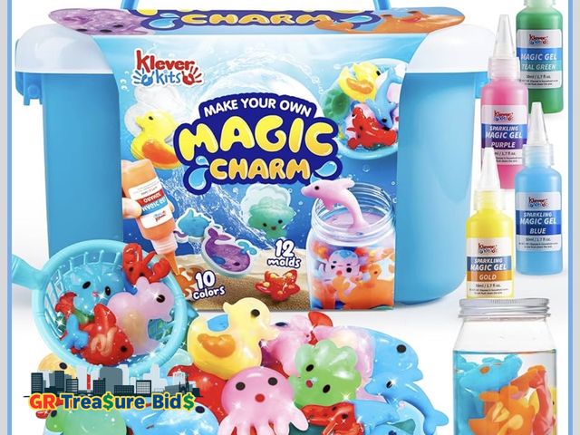 Lot 111-52433 - Klever Kits Water Gel Kit, Magic Fairy Water Gel Toy Kit with 10 Gels, 12 Molds, Preserving Bottle f...