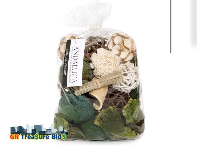 Lot 111-89678 - New ANDALUCA Decorative Moss Balls Natural Bowl Filler Home Decor (Green Moss)