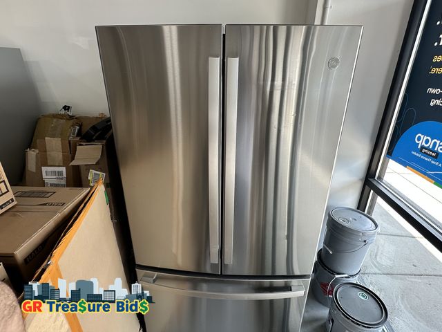 Lot 111-7784 - New GE Profile PWE23KYNHFS Refrigerator/Freezer Refrigerator 23.1 cu. ft. French Door Refrigerator i...
