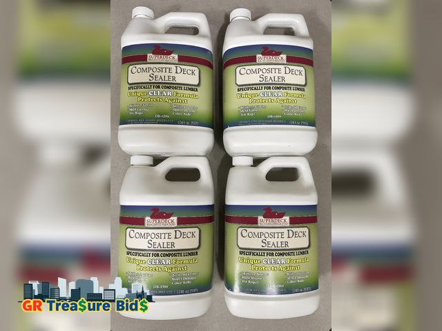 Lot 111-11559 - 4 bottles of Duckback Products Gal Comp Deck Seal Db-4200-4 Exterior Waterproofing Sealer Masonry/Wo...