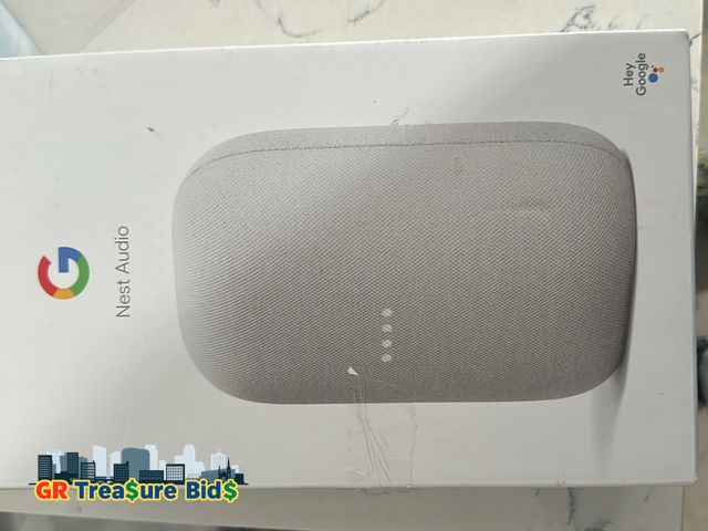 Lot 111-82672 - Altoparlante Intelligente Google Nest Audio (Gesso)