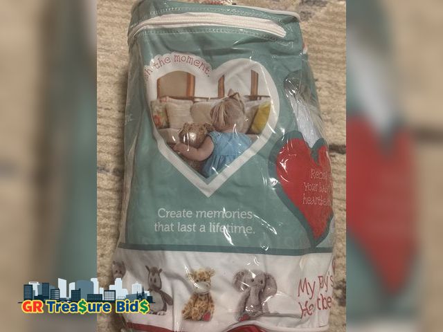 Lot 111-52442 - MY BABY HEART BEAR , THE GiFT EVERY NEW PARENT WiLL CHERiSH, GREAT MEMORIES THAT A LIFETIME